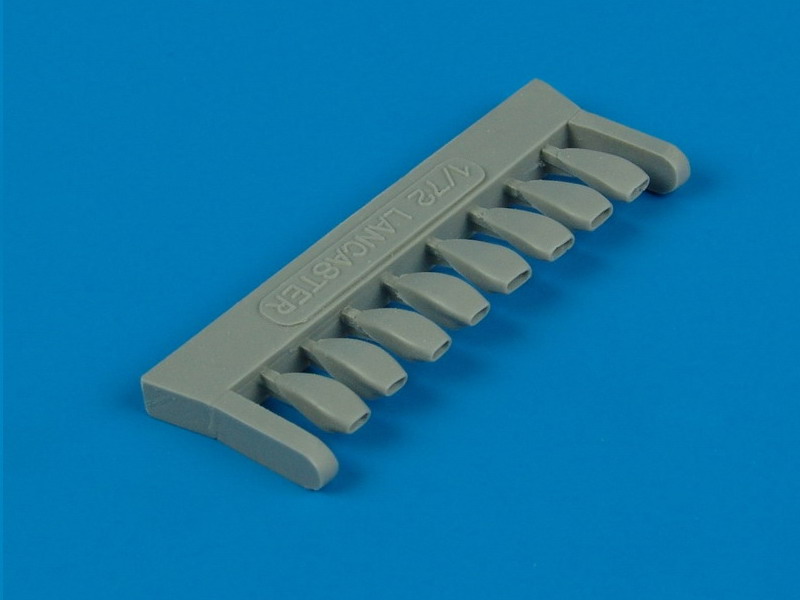 QB72136 Lancaster air intakes 1/72